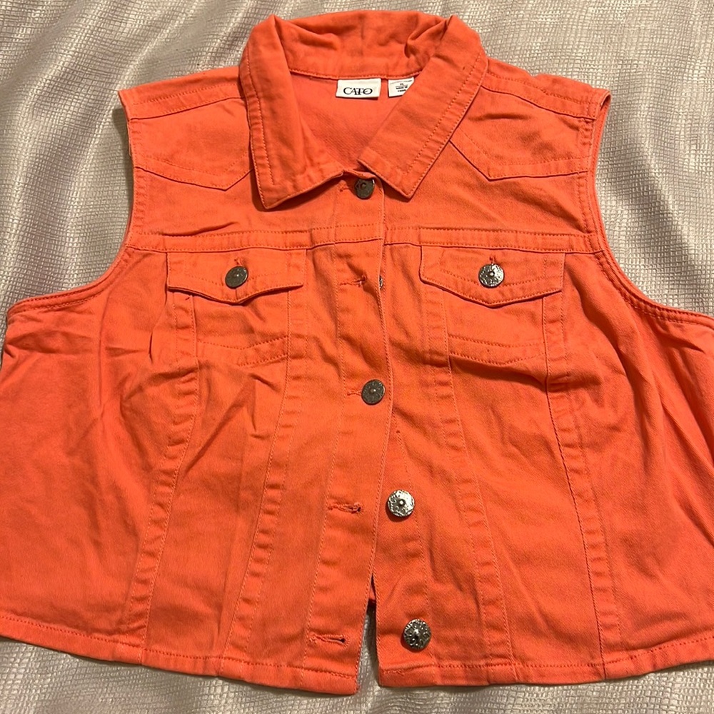 Preowned XL vest